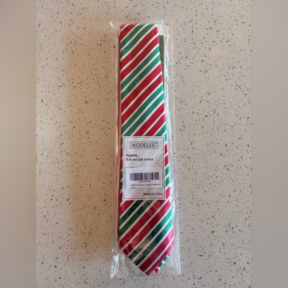 New Red and Green Striped Christmas Tie